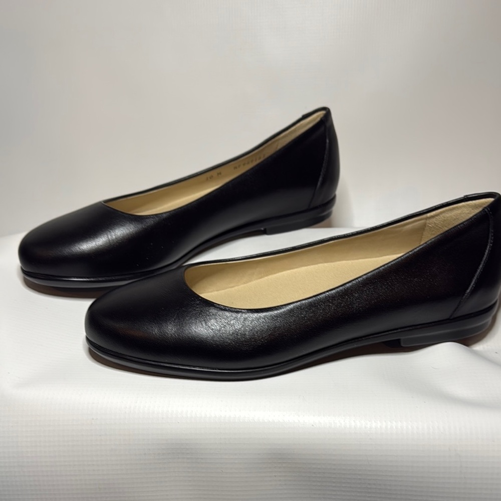 Classic Black Leather Flats